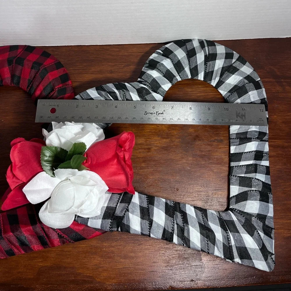Large 24” Gingham Ribbon Wrapped Double Heart Wreath Decor Lumberjack